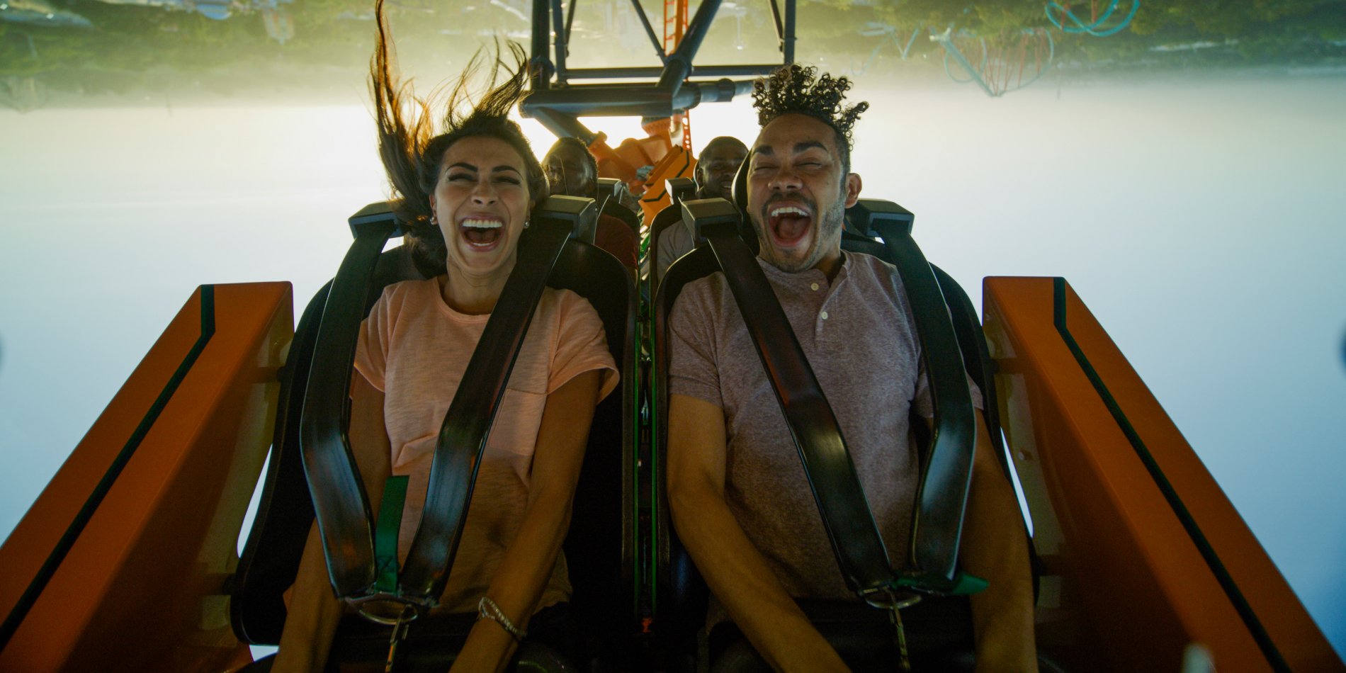 Two people on Tigris