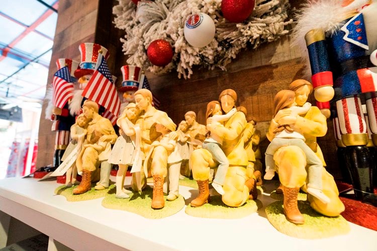 Soldiers at Busch Gardens Tampa Bay