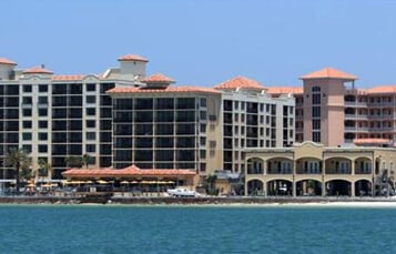 Book a Busch Gardens Tampa Bay Vacation Package at the Holiday Inn Hotel & Suites Clearwater Beach