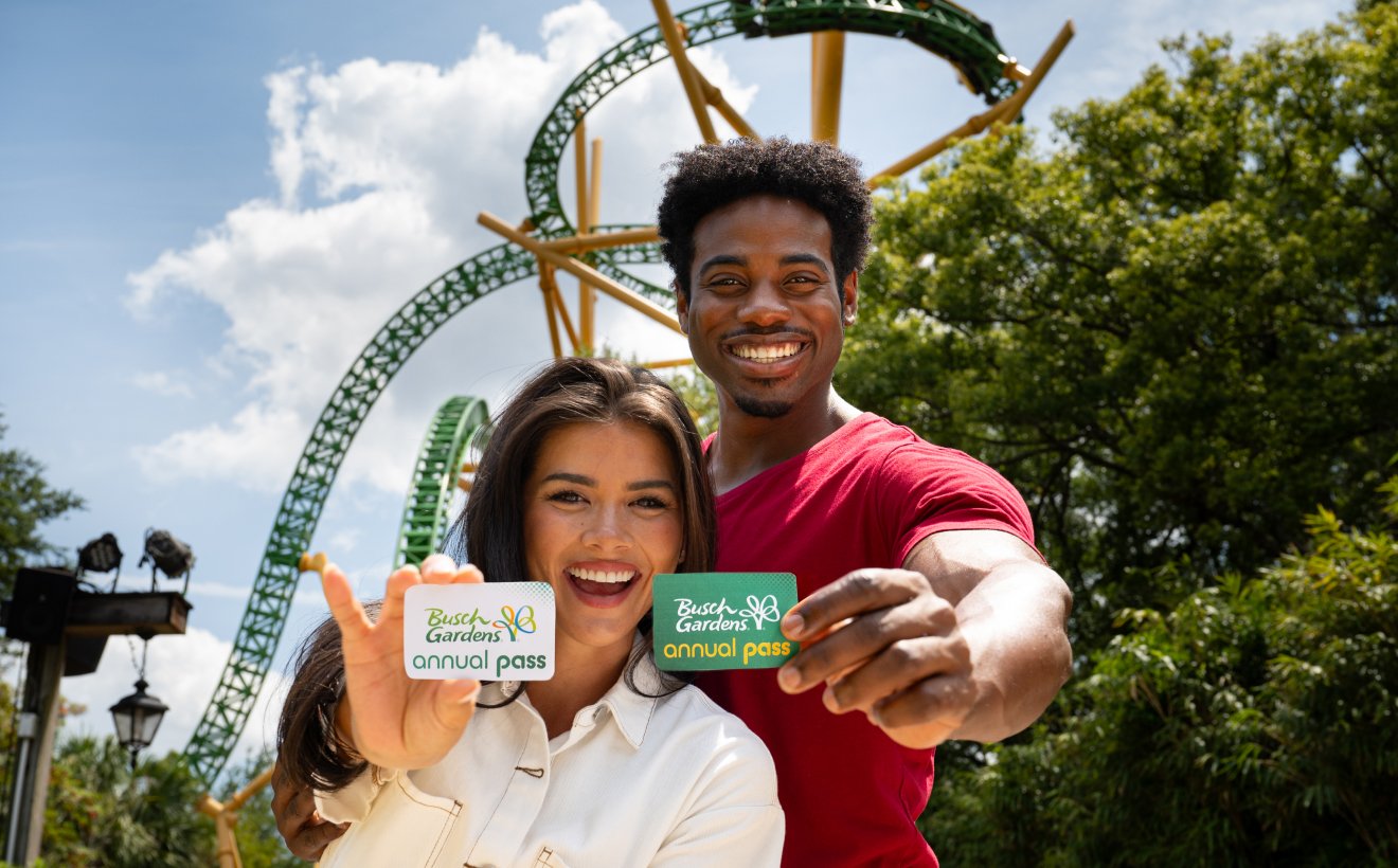 Couple with Busch Gardens Tampa Bay Annual Passes