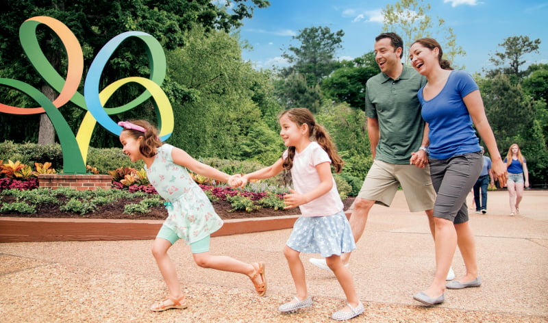 Family walking around Busch Gardens Williamsburg.